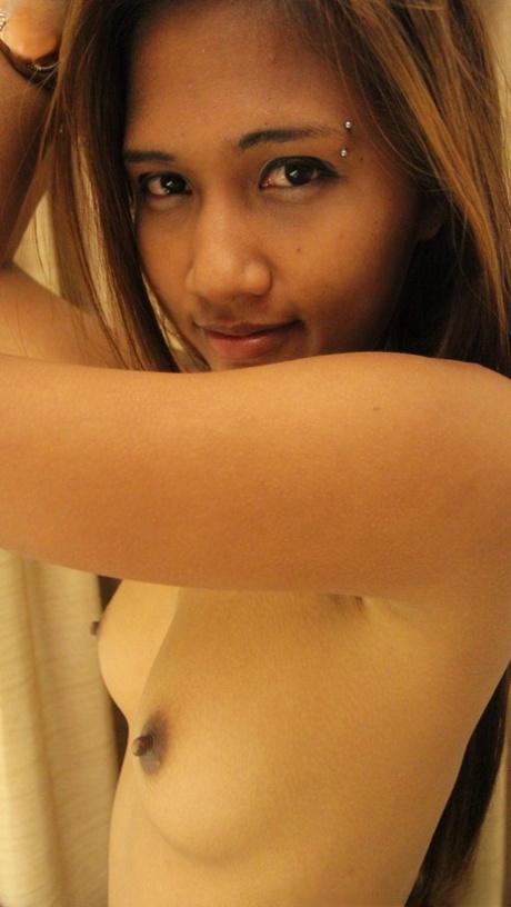 tiny asian free sexy pic