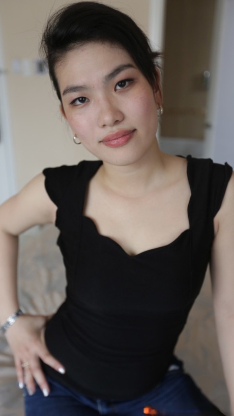 hairy asian pussy hot sex gallery