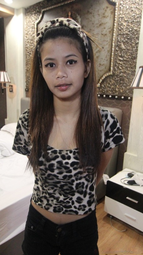 petite asian free xxx pictures