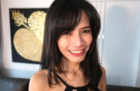 thai milf hot naked pic