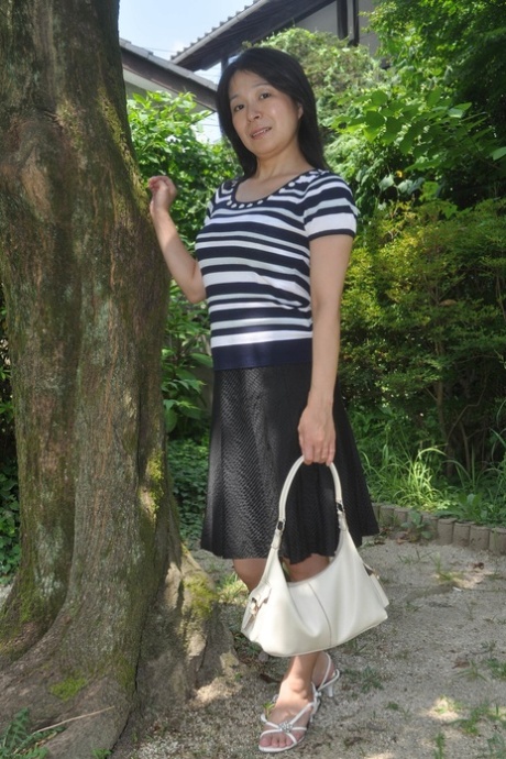 mature asian milf sexy xxx photo
