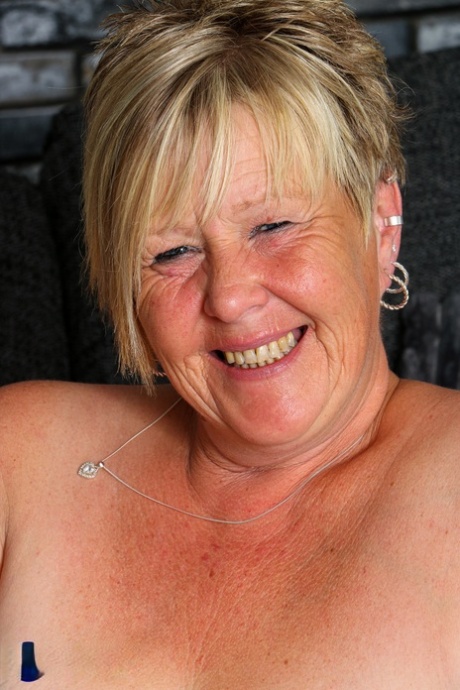 bbw cougar beautiful naked pics