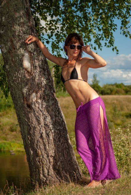 flat chested milf beautiful pictures