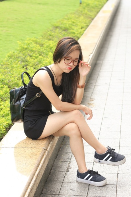 asian teen beautiful nude pics