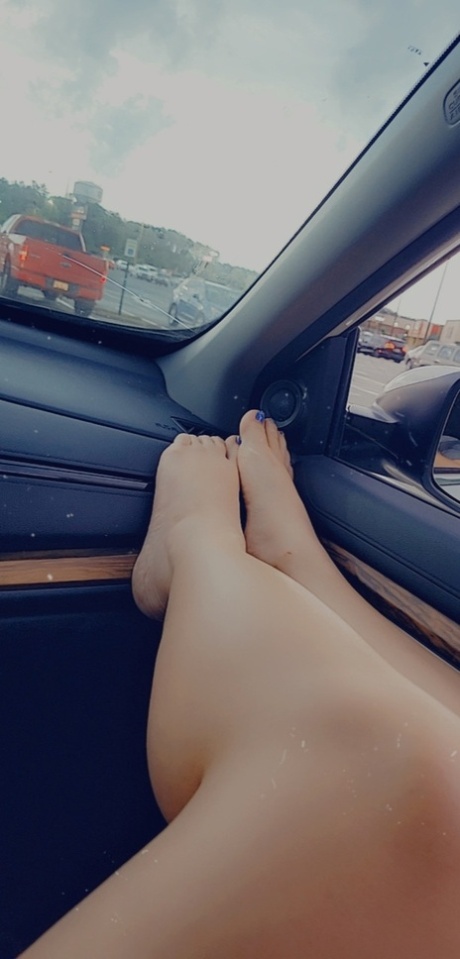 toes art xxx galleries