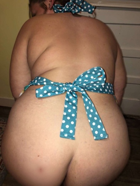 cute chubby nude pics