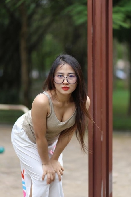 asian glasses hot img