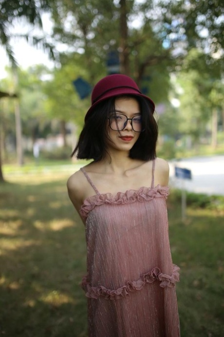 skinny nerd free xxx picture