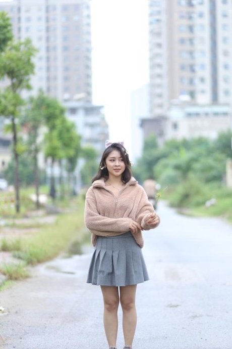 asian skirt nudes pics
