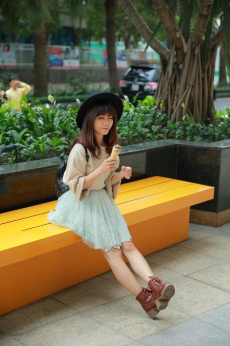 tiny asian free archive