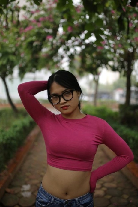asian jeans free sex gallery
