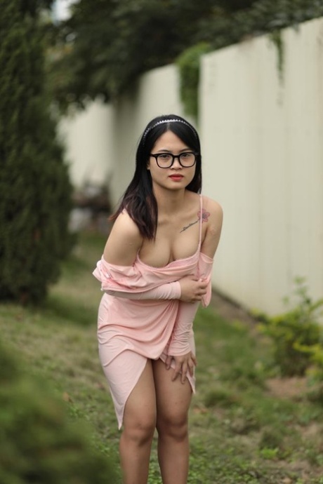 forest art nude gallery