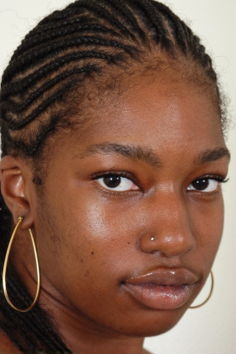 ebony face free naked archive