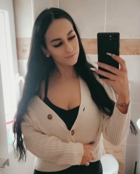 homemade selfie hot porn image