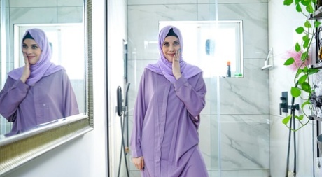 hijab sexy naked picture