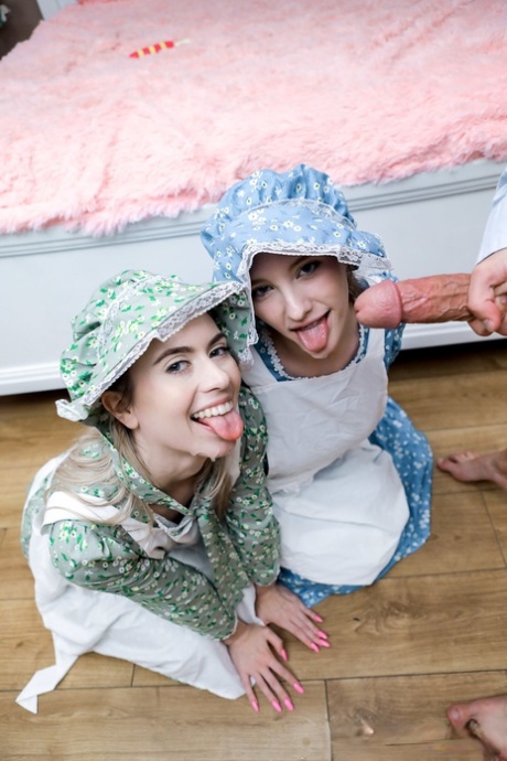 teen threesome hot photos