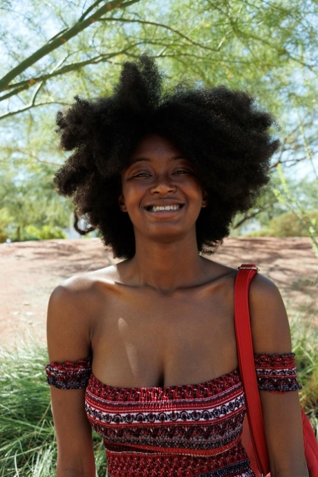 ebony solo art porn photos
