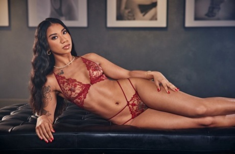 ebony tattoo beautiful naked pics