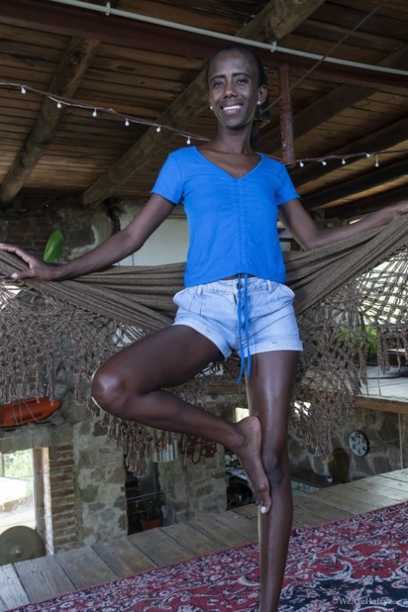 black amateur xxx pictures