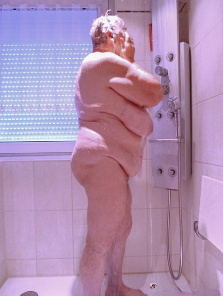 very old granny sexy galleries