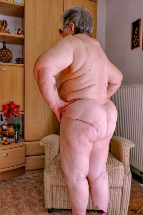 big booty granny perfect img