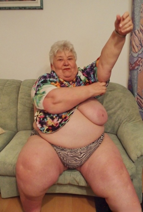 granny saggy tits exclusive photo