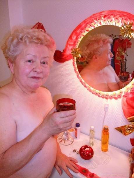 chubby granny hot xxx pic