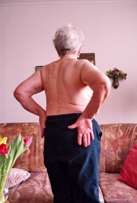 big booty granny erotic photos