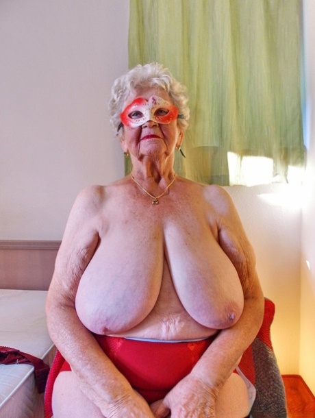 granny slut sex pic