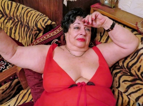 bbw granny adult photo