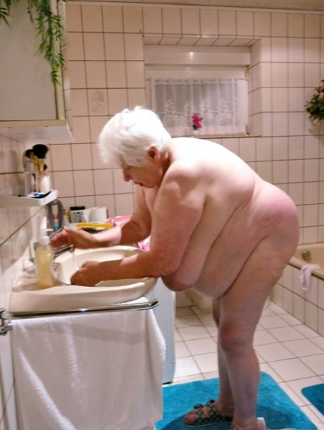 very old granny naked galleries