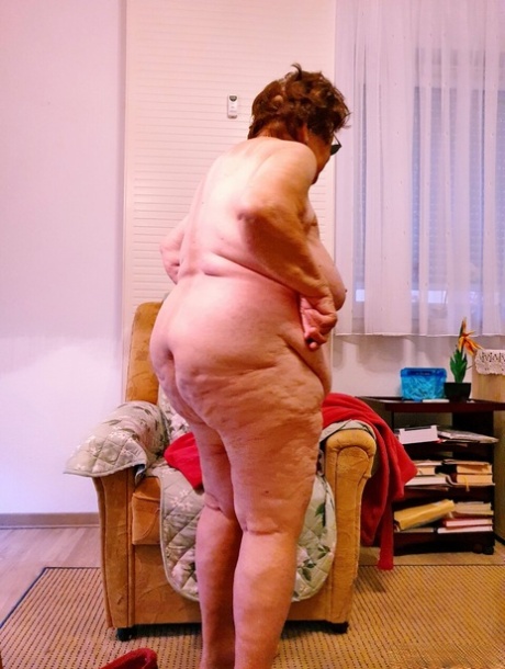 old fat granny free sex gallery