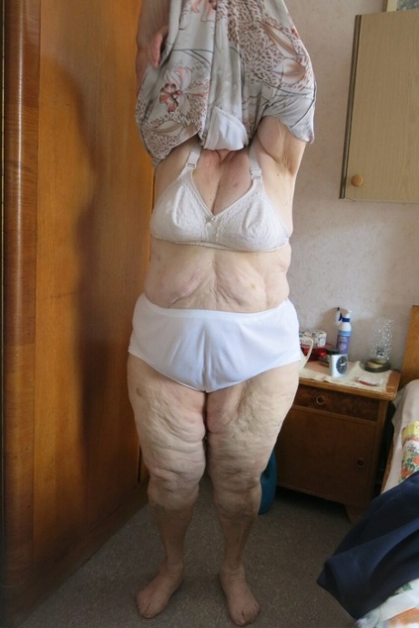 gilf lingerie nude pic