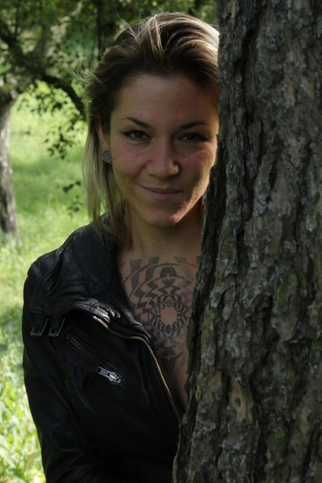 forest art nude img