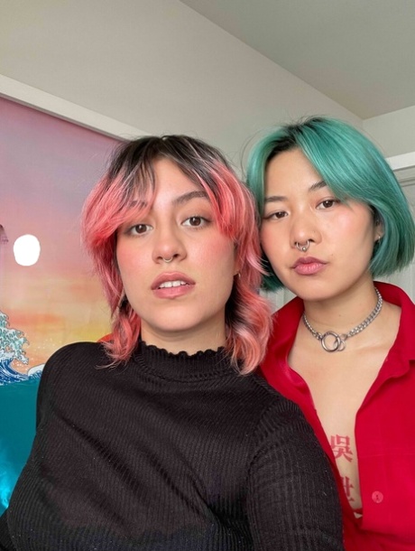 pink hair xxx photo