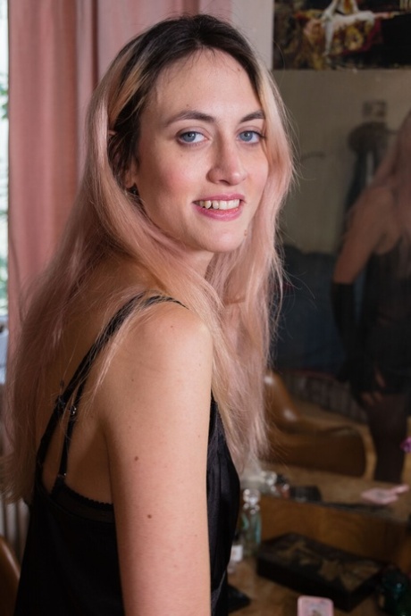british amateur beautiful nude img
