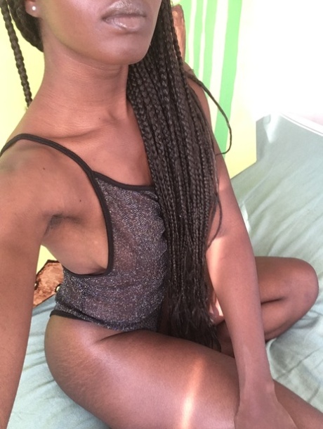black amateur sexy pictures