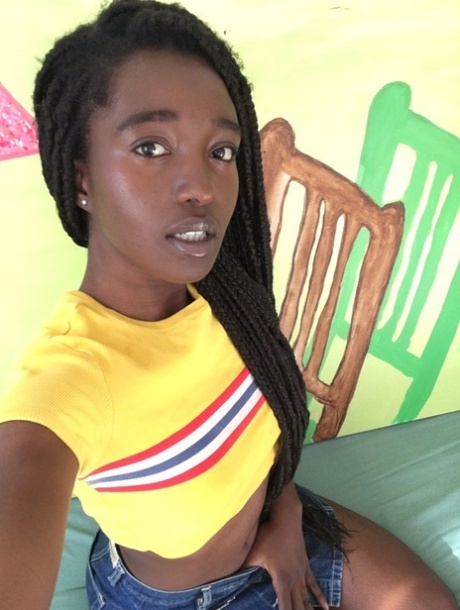 dark skin free pic