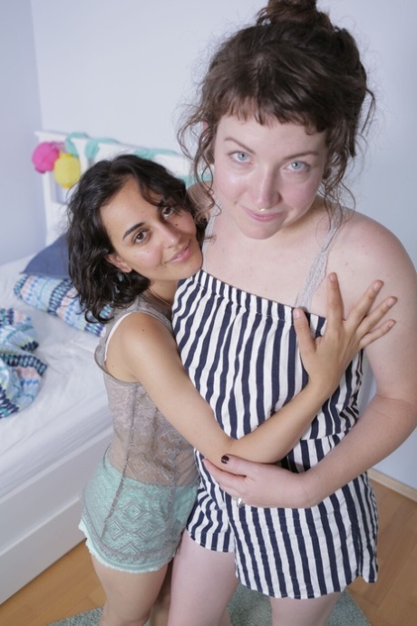 first time lesbian nudes gallery