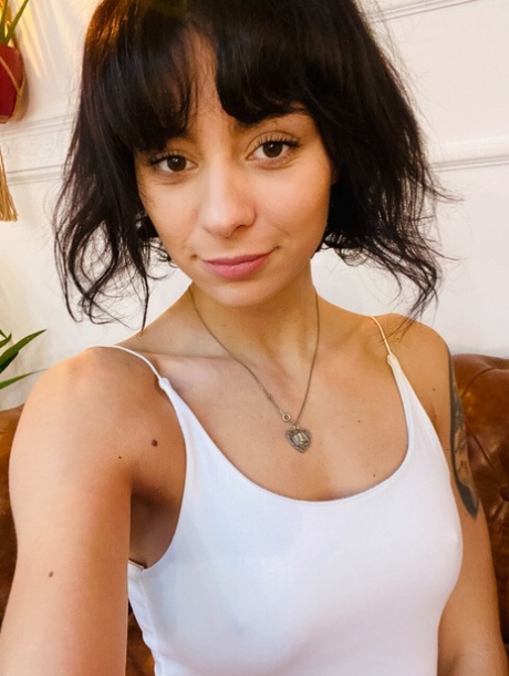 short hair skinny free gallery