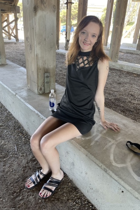 skinny petite teen exclusive images