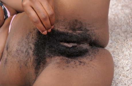 hairy ebony art nude pics