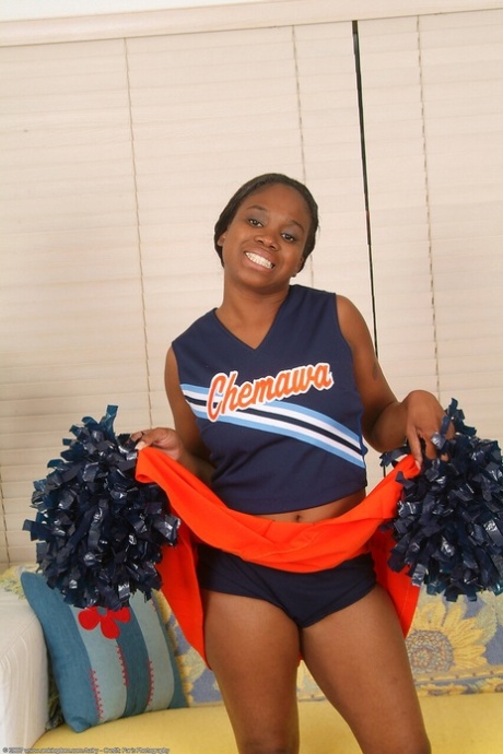 cheerleader upskirt sex pictures