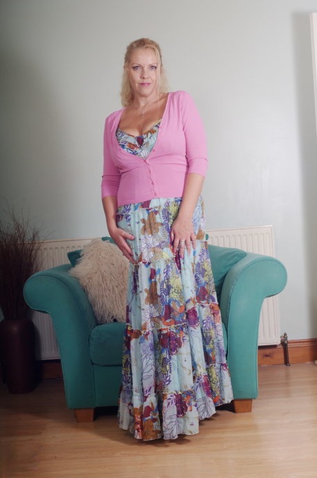 mature wife porn picture