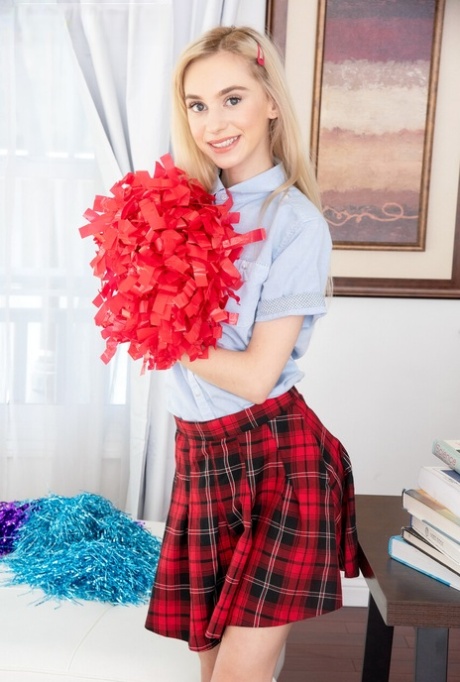 teen schoolgirl porn pics