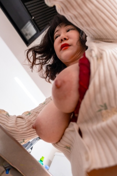 japanese mom free xxx img