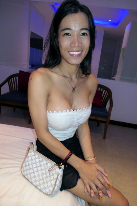 pattaya ladyboy sexy image