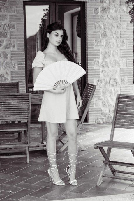 italian teen sexy images