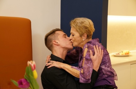 granny seduces boy top gallery