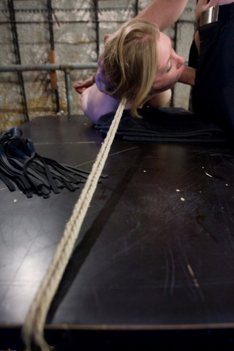bdsm deepthroat free xxx photos